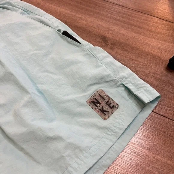Nike Mens Shorts Medium M Light Blue Drawstring Pockets Logo Bin O-7 - Picture 2 of 5